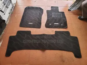 Prado 120 Original Floor Mats