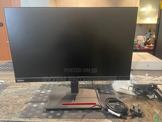 Lenovo S24e-20 Flat Panel Monitor 24" - main view
