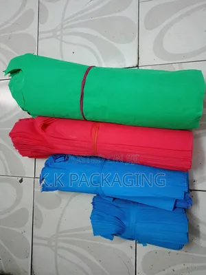#28, #25, #22, #15 Woven Bags