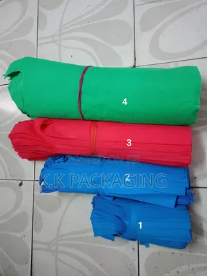 #28, #25, #22, #15 Woven Bags