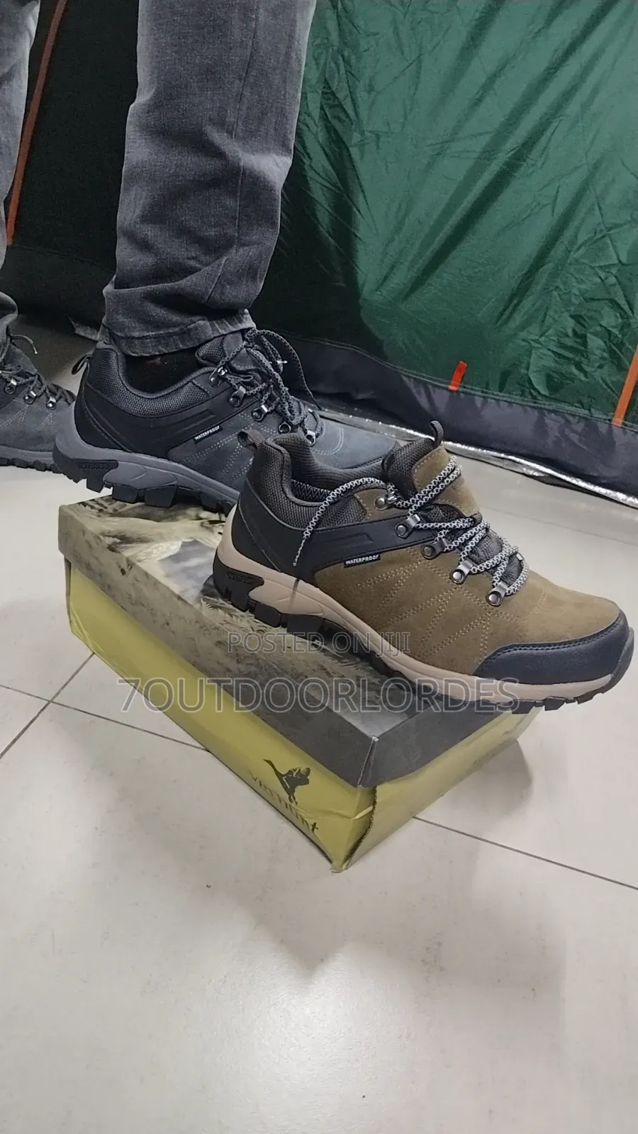 Verhunt Hiking Shoes (Waterproof)
