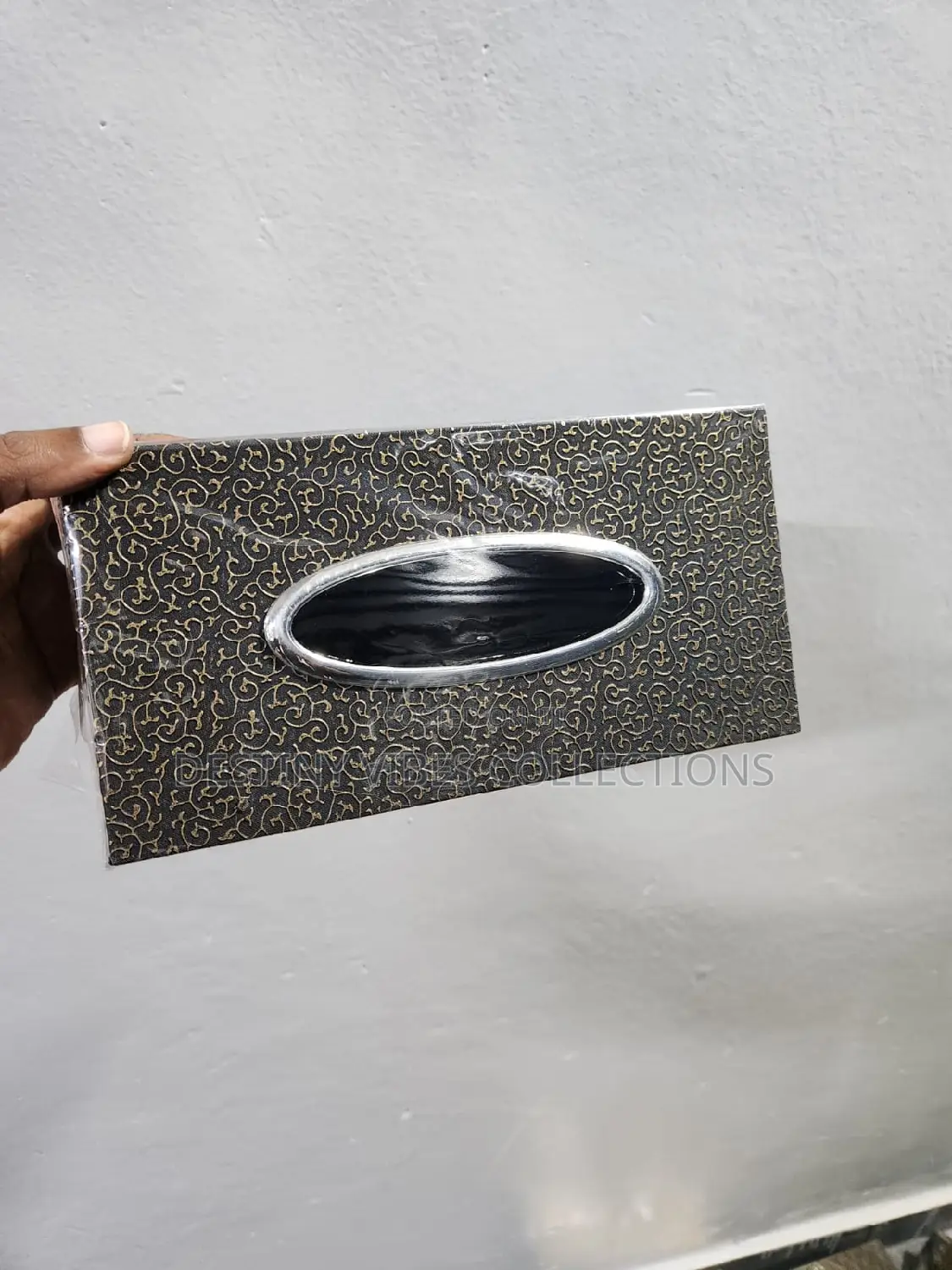 Serviate Holders