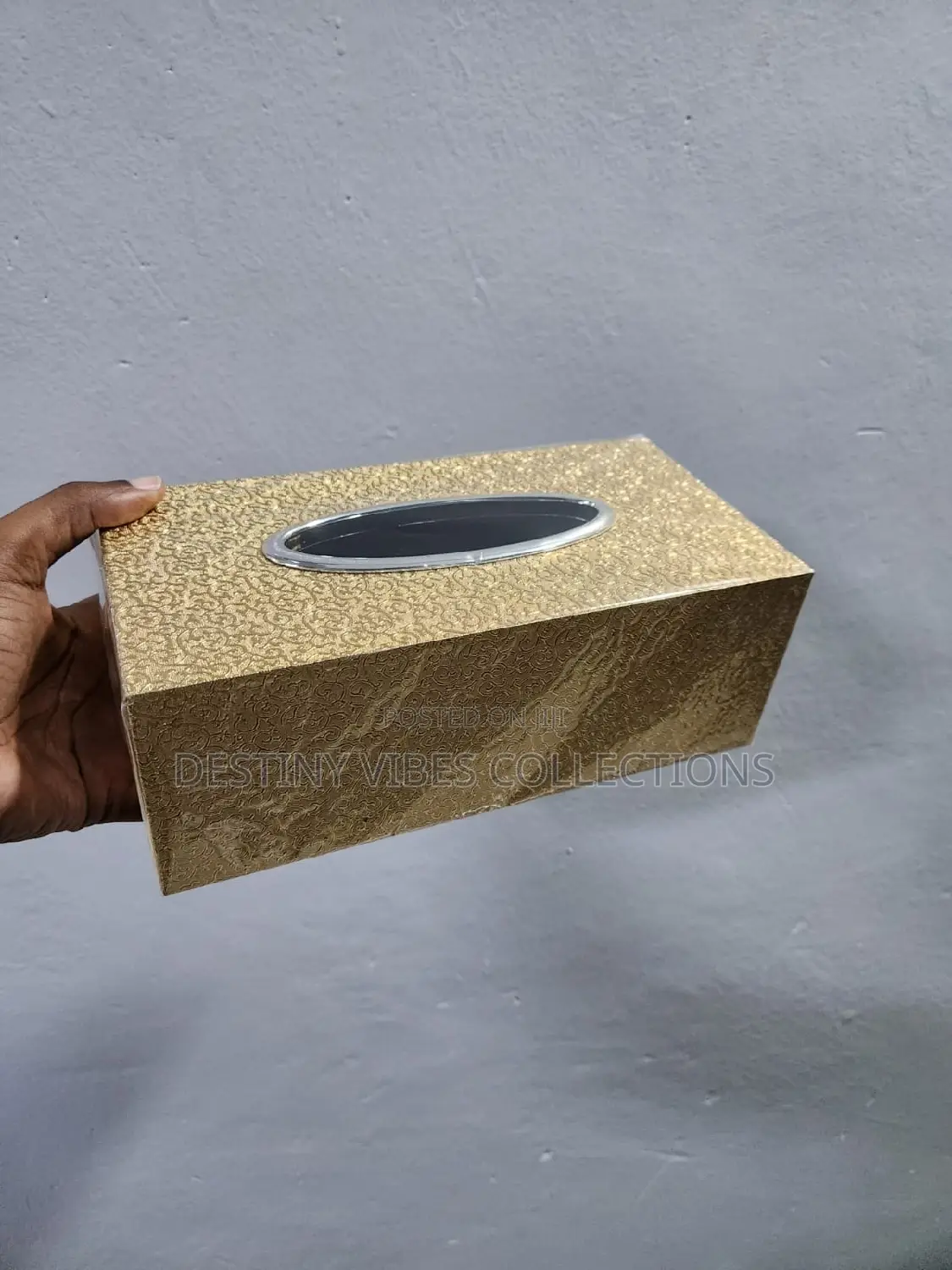 Serviate Holders