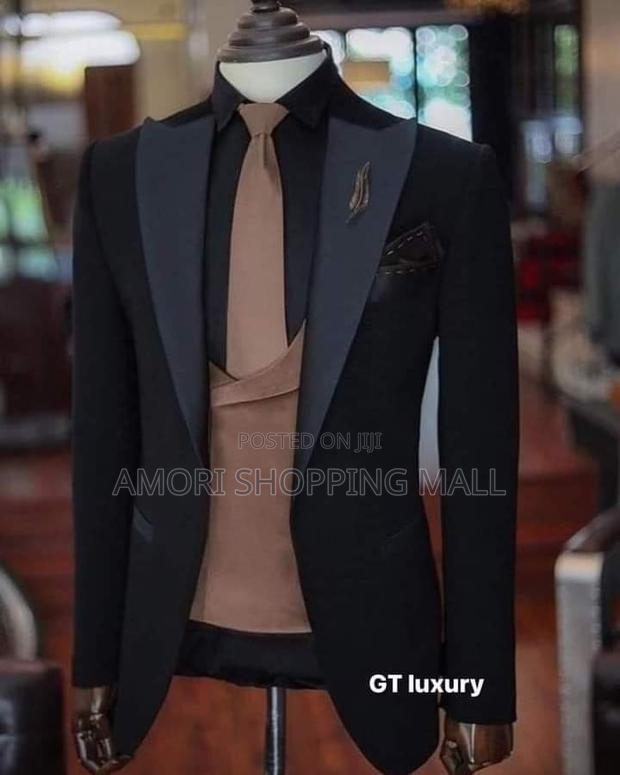 Men Custom Suits - thumbnail 5