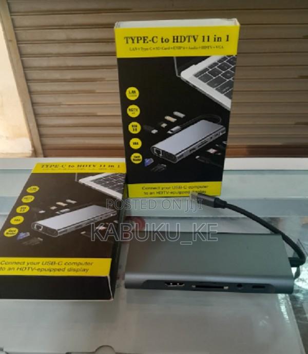 Type-C USB Hub With Hdmi,Usb,Vga,Aux,Rj45,Sd Ports