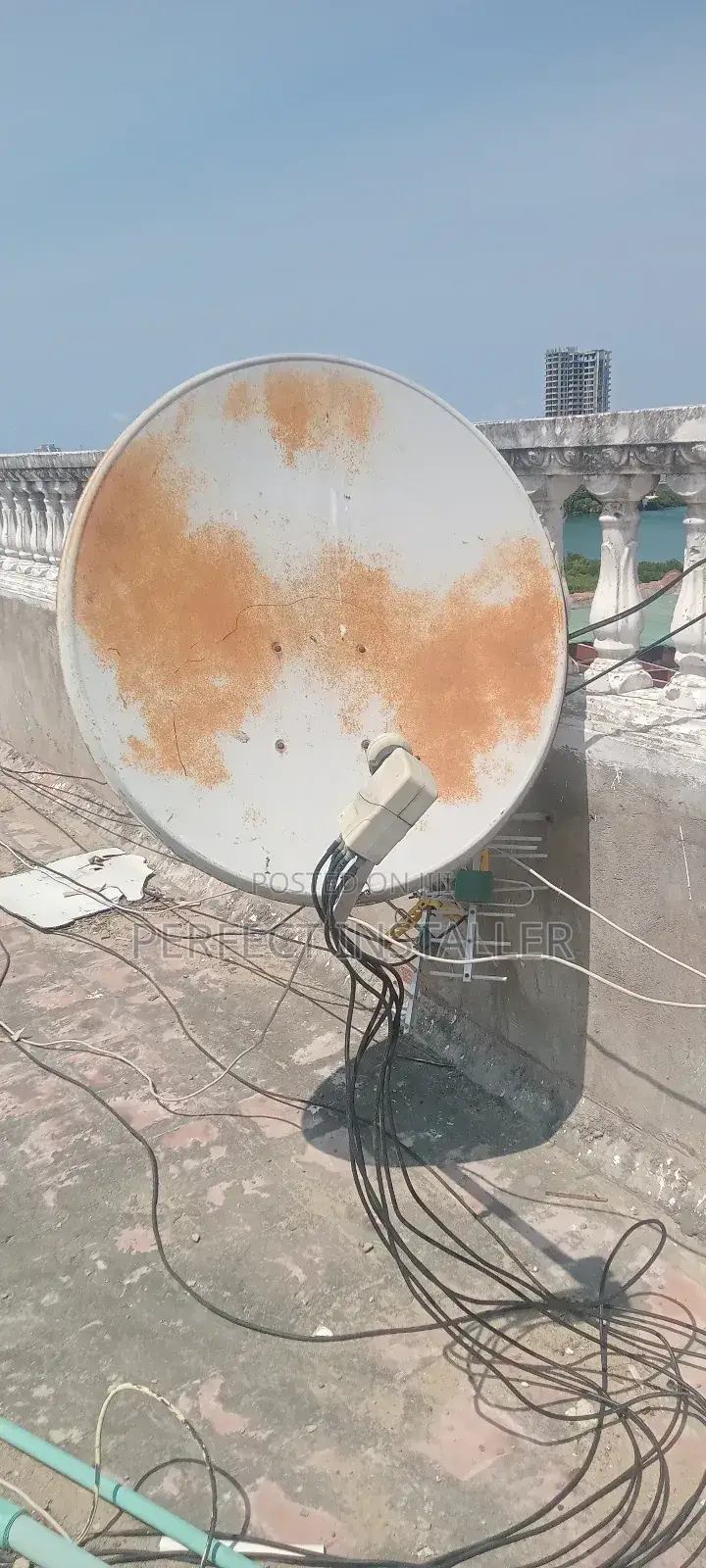 Azam / DSTV Fixing and Installation