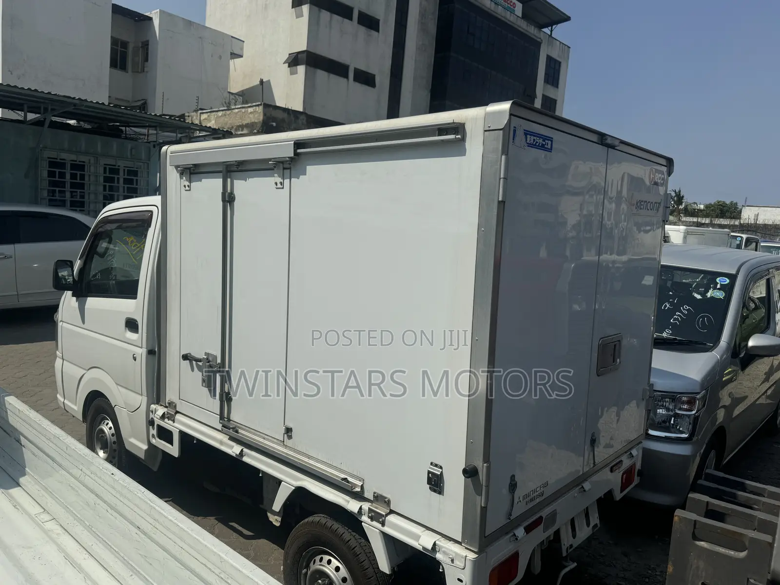 Mitsubishi Freezer Body Minitruck