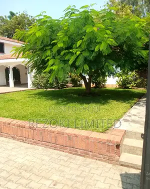 6bdrm Maisonette in Nyali Mkomani for sale