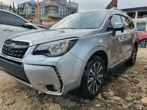 Subaru Forester 2.0XT Premium AWD 2017 Silver