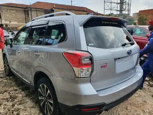 Subaru Forester 2.0XT Premium AWD 2017 Silver