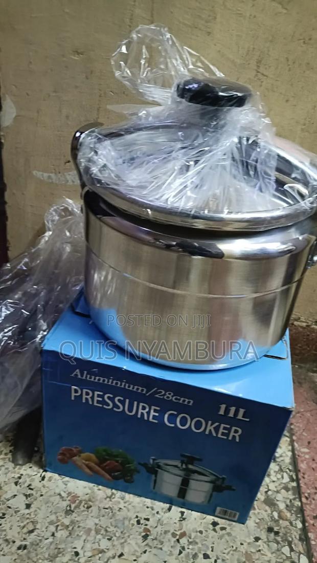Aluminum Pressure Cooker 11L - thumbnail 3