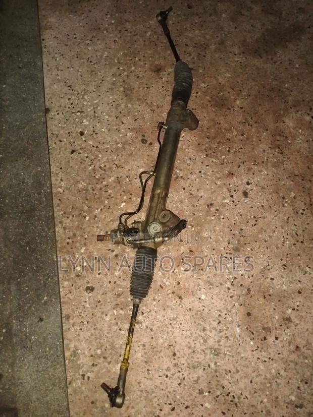 Old Model Hilux Vigo 4wd Steering Rack