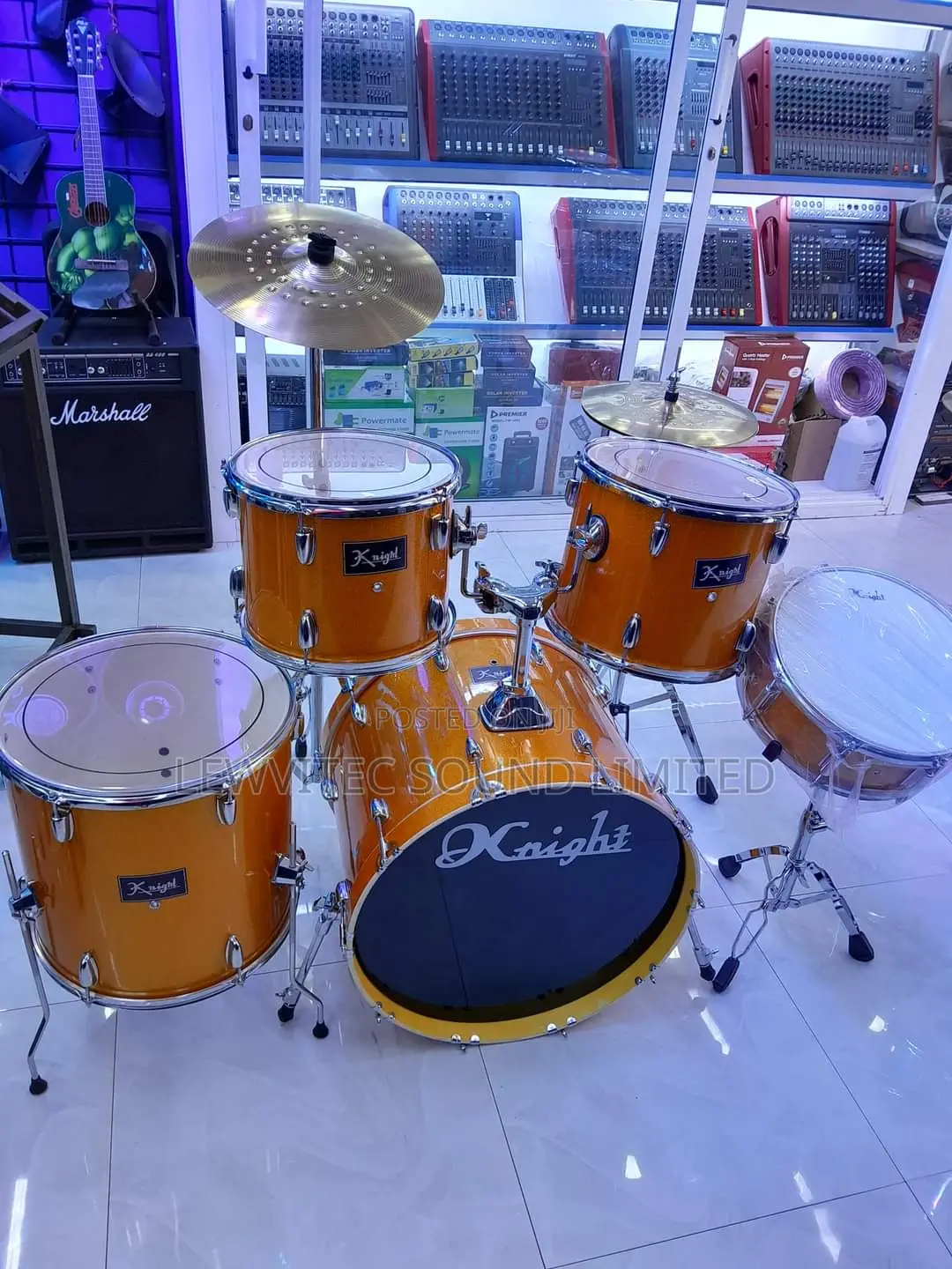 American Knight Drumset