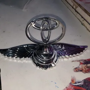 Toyota Bonnet Emblem