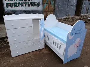Modern MDF/Wooden Chest of Drawers and Baby Cot