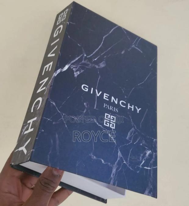 Hard Gloss Opening Decor Book - thumbnail 5