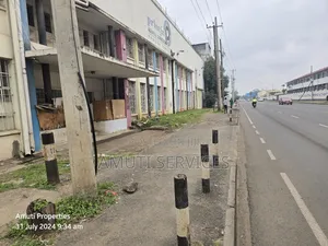 Old Godown for Sale on 0.5acre