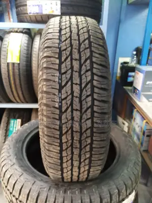 225/65r17 Yokohama All-Terrain