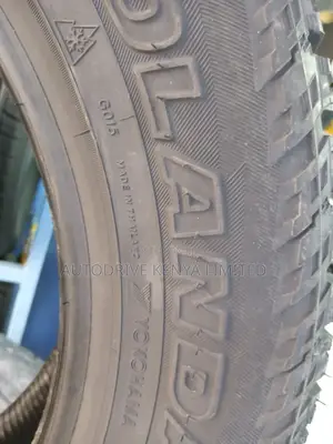 225/65r17 Yokohama All-Terrain