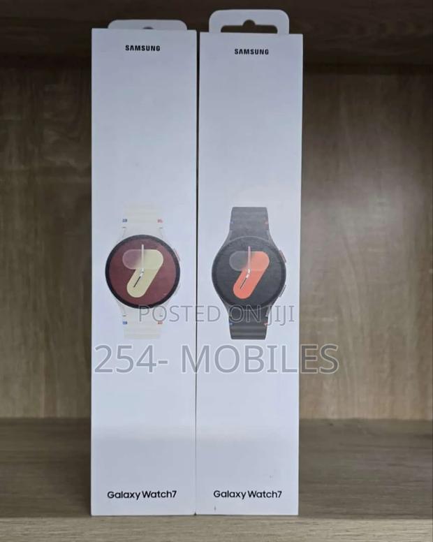 Galaxy Watch 7 40mm (Green, Cream) - thumbnail 3