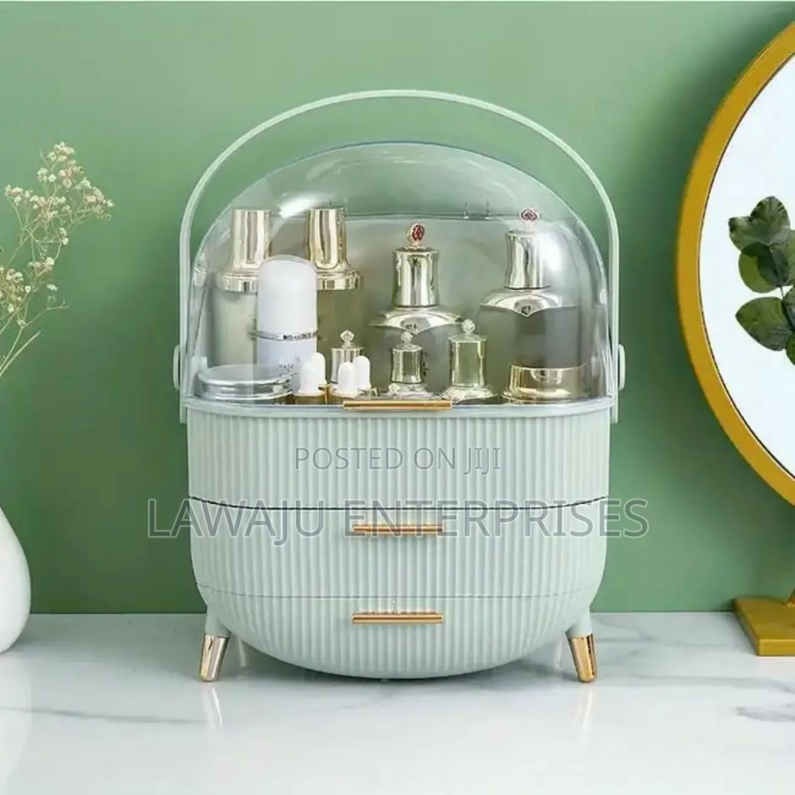 Green Acrylic Makeup Organizer