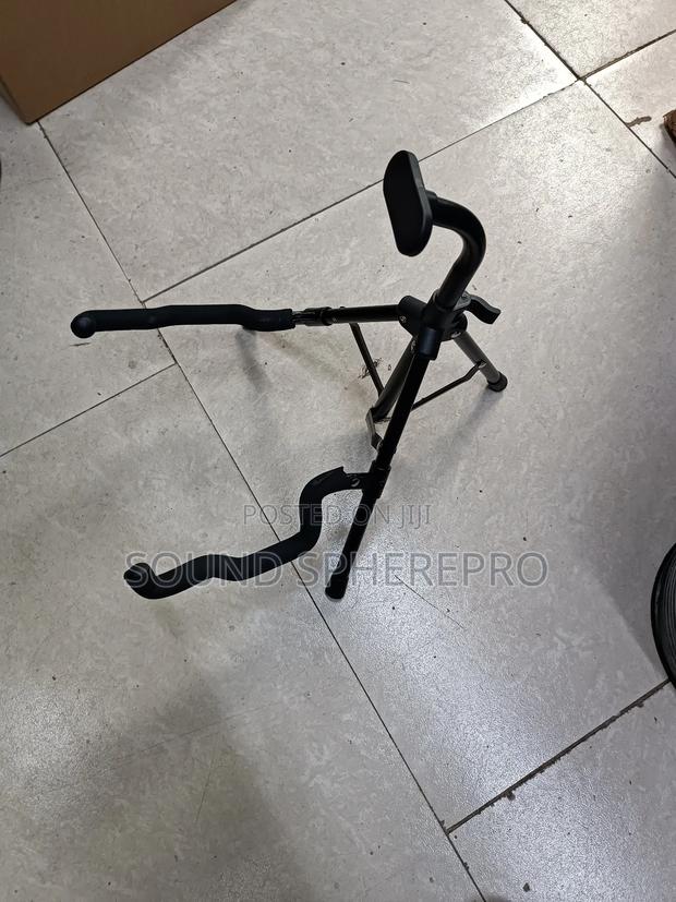Guitar Tripod Stand