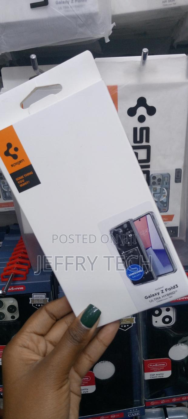 Galaxy Z Fold 3 Case Thin Fit - thumbnail 2