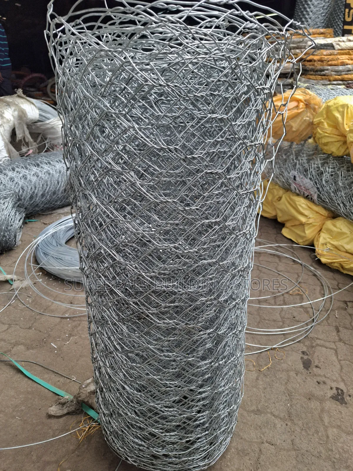 Triple Twist Chainlink 14 Gauge