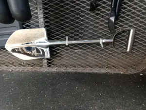 Universal Decoration/Spare Tyre Lock Chrome Spade