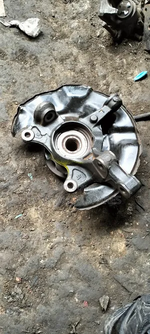 Fielder/Nze Front Hub Suspension
