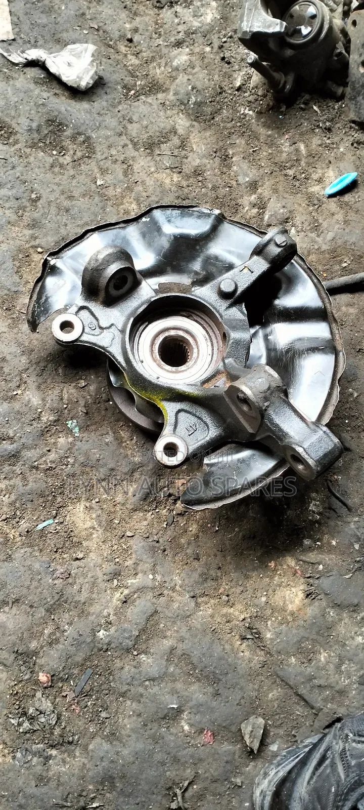 Fielder/Nze Front Hub Suspension