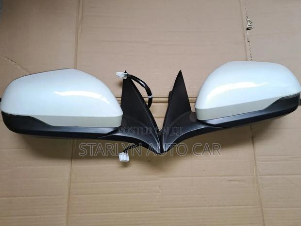 Honda Vezel Side Mirrors. - thumbnail 2