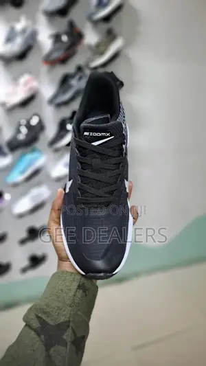 Nike Air Zoom Running Shoes >Gym Shoes