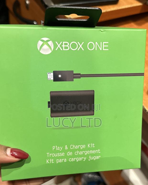 Xbox One Play Charge Kit - main view