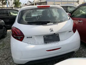 Peugeot 208 2017 White