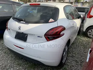 Peugeot 208 2017 White