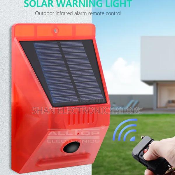 Ip65 Motion Sensor Outdoorsolar Alarm Lamp - main view