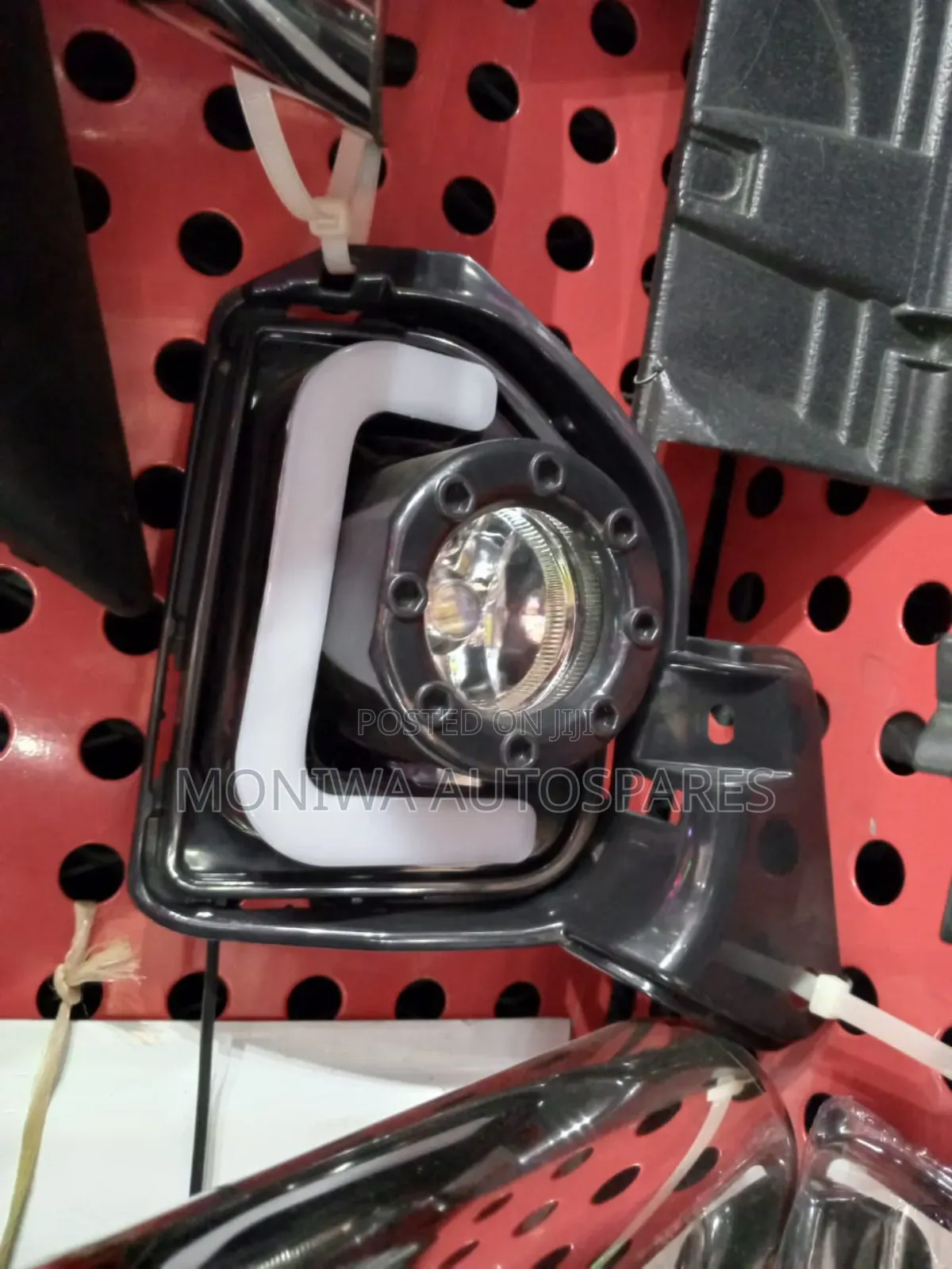 Fog Light Toyota Hiace 7l Box