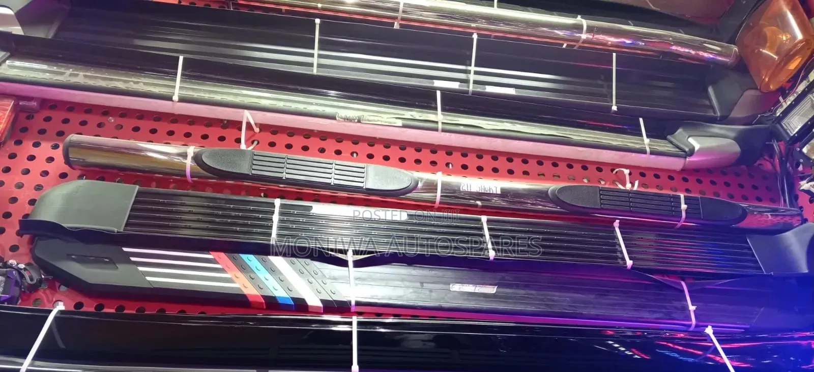 Universal Side Steps and Other Vehicles Available