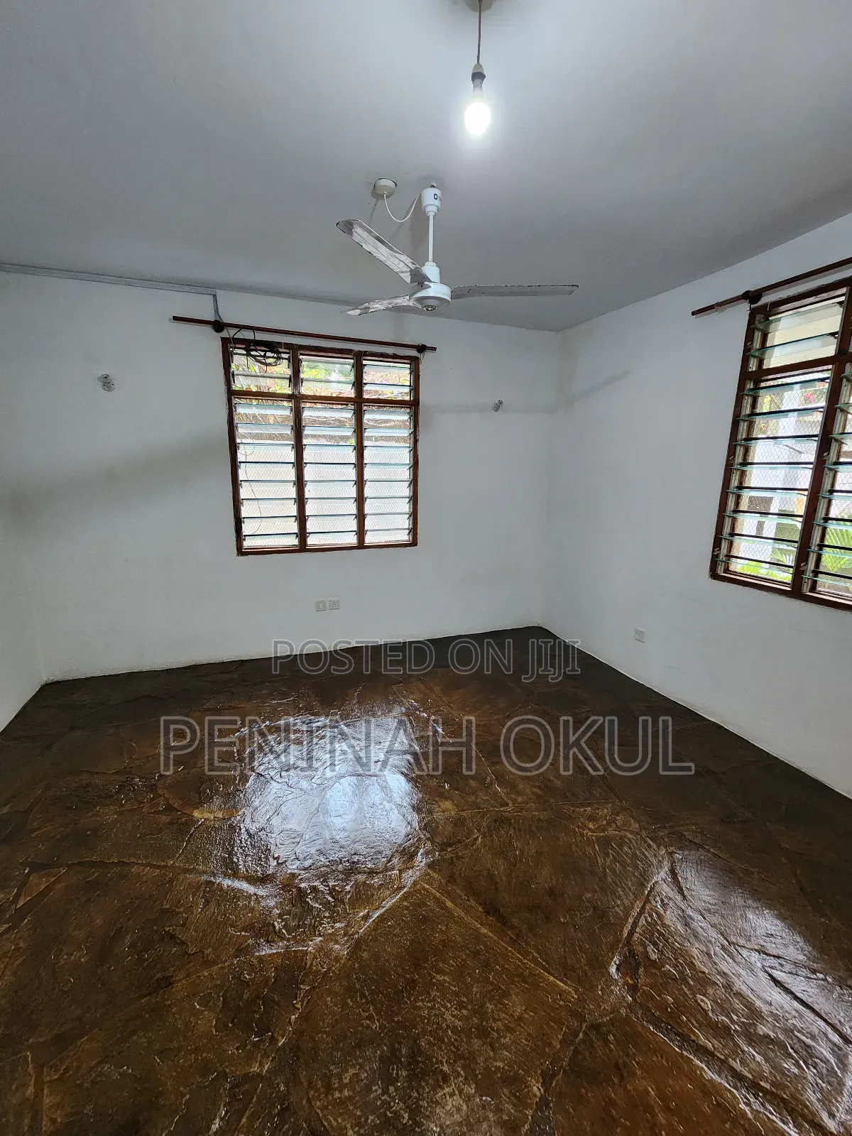 5bdrm Apartment in Mtwapa for sale