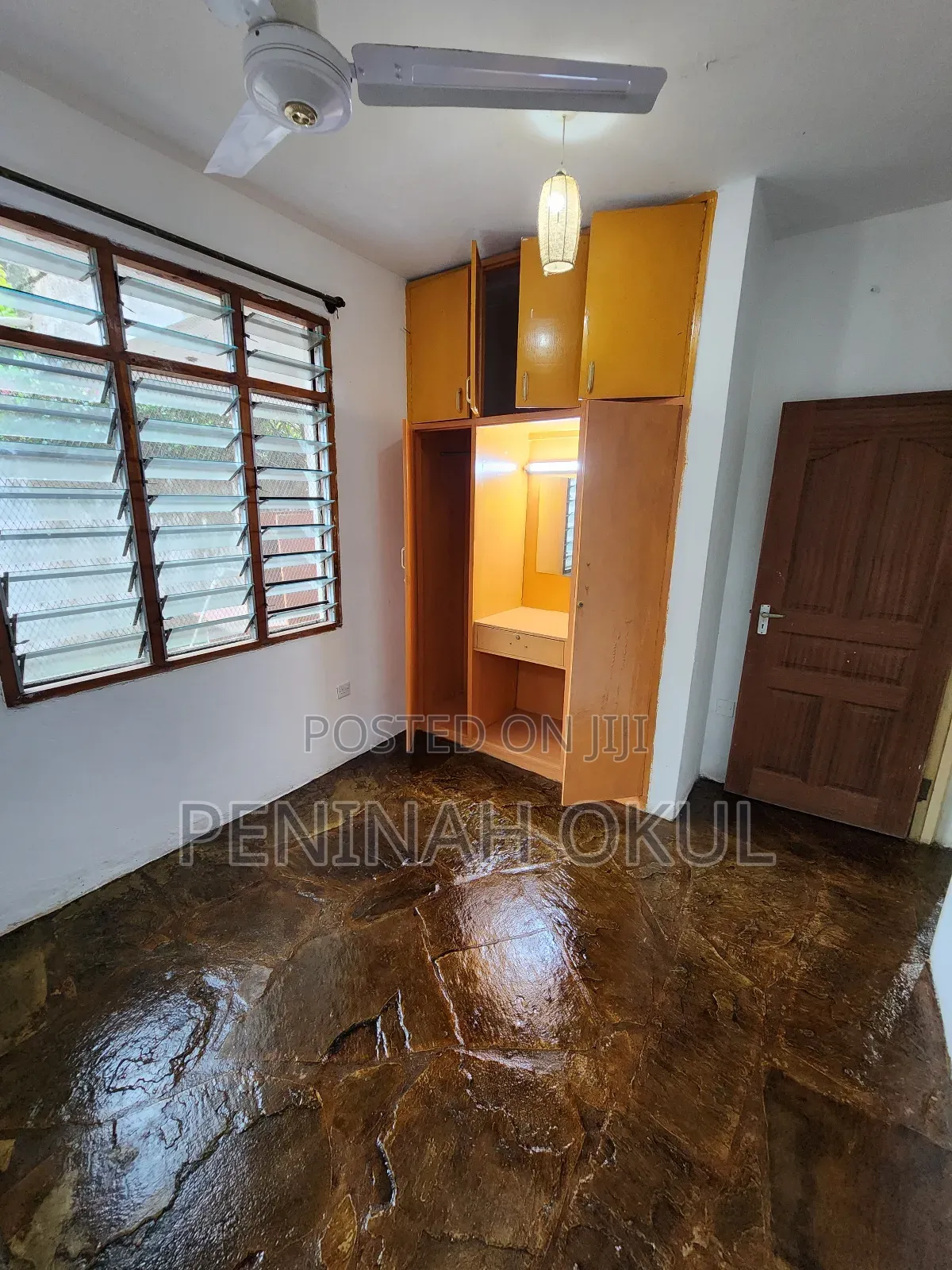 5bdrm Apartment in Mtwapa for sale