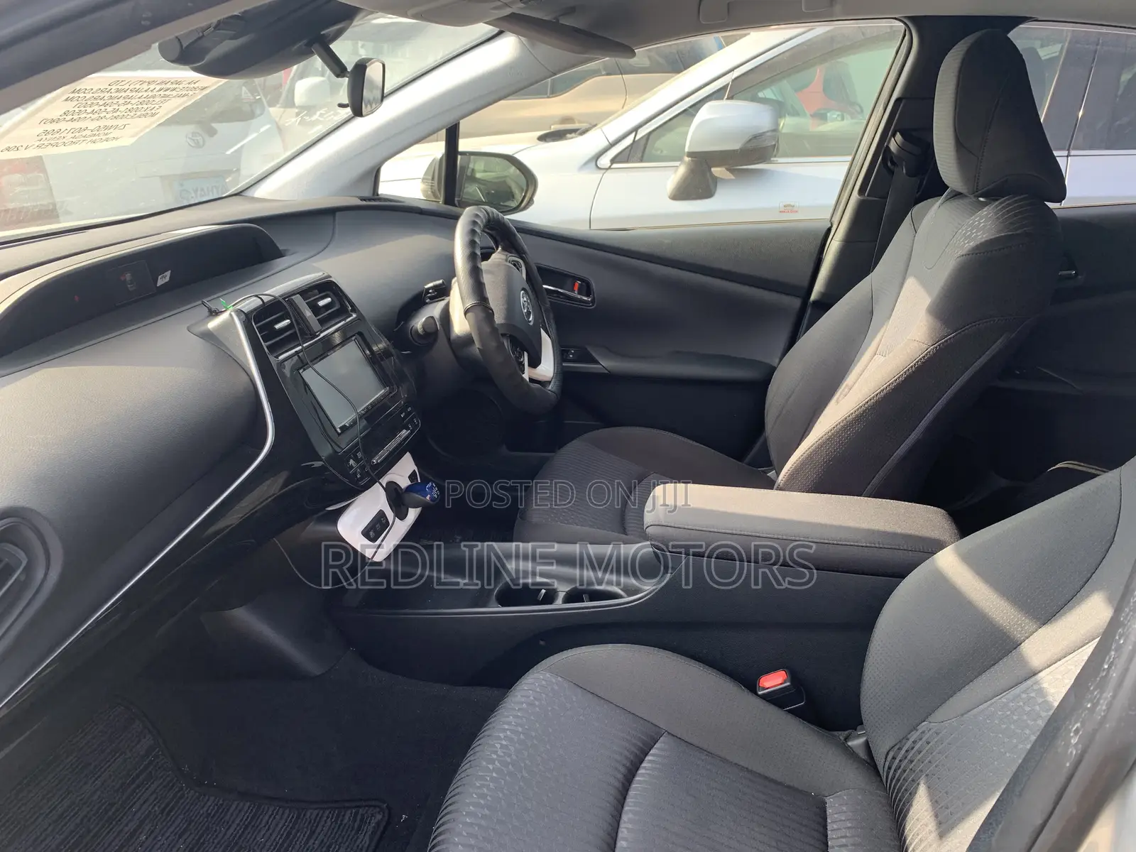 Toyota Prius 2016 Silver