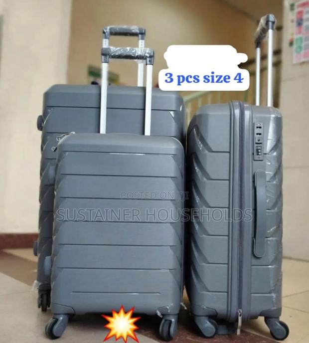 Black Friday Offer! Original Unbreakable Fiber Suitcases - thumbnail 2