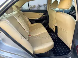 Toyota Premio 1.5 FWD 2018 Silver