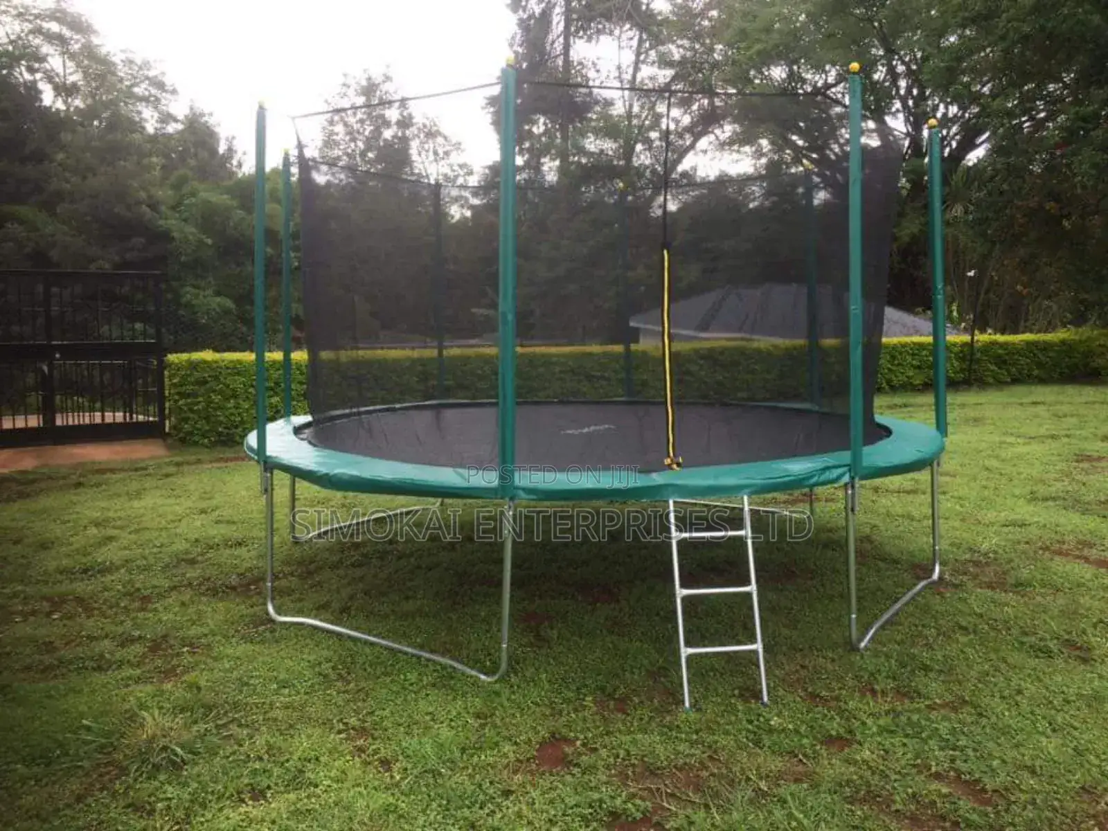 14 Ft Trampoline With Safety Net