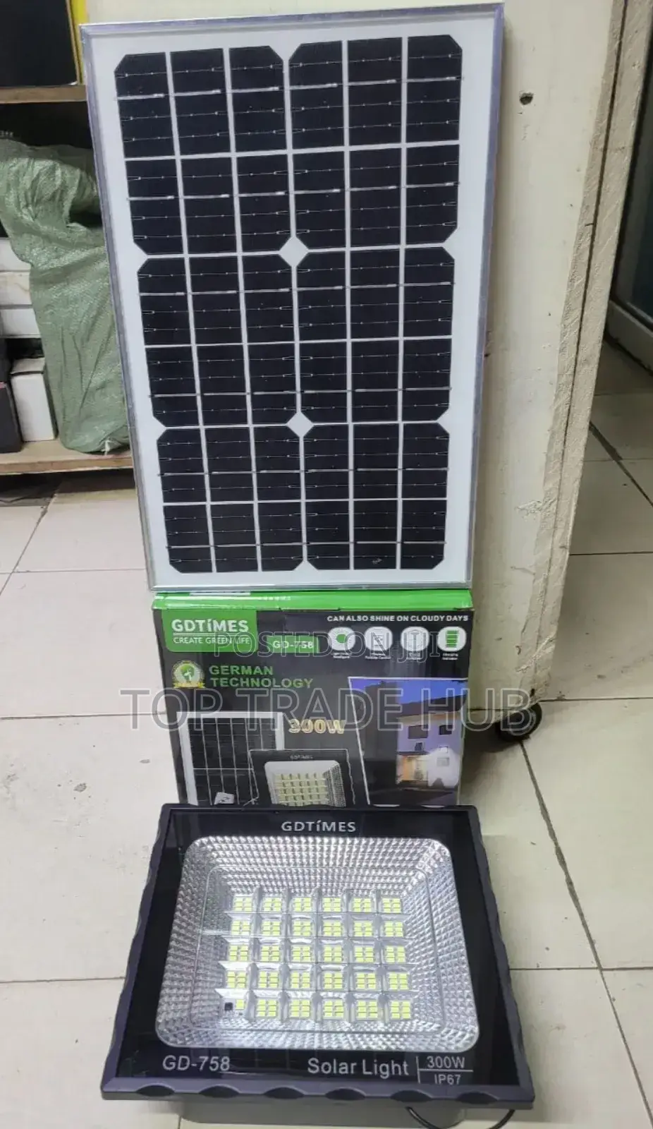 300 Watts Flood Light GDT With Panel