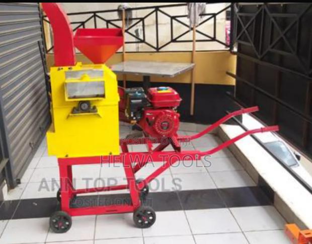 Chaff Cutter + 7.5 HP Engine - main view