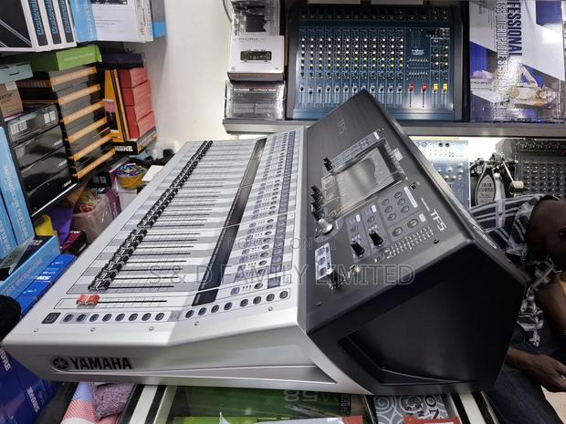 Yamaha 32 Channels Digital Mixer TF5 - thumbnail 3
