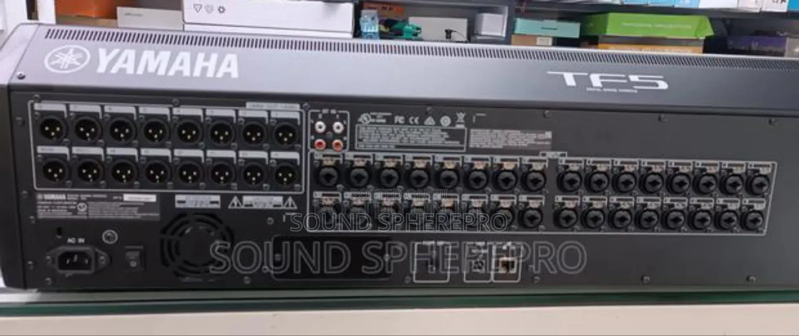 Yahama TF5 32 Channel Digital Mixer