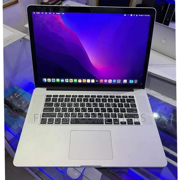 Laptop Apple MacBook Pro 8GB Intel Core i7 SSD 256GB - main view